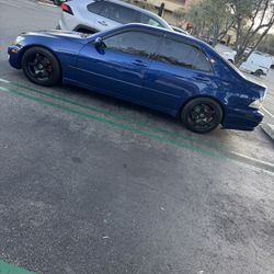 2001 Lexus Is300