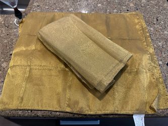 Pier 1 Gold Satin Placemat and Napkin Set