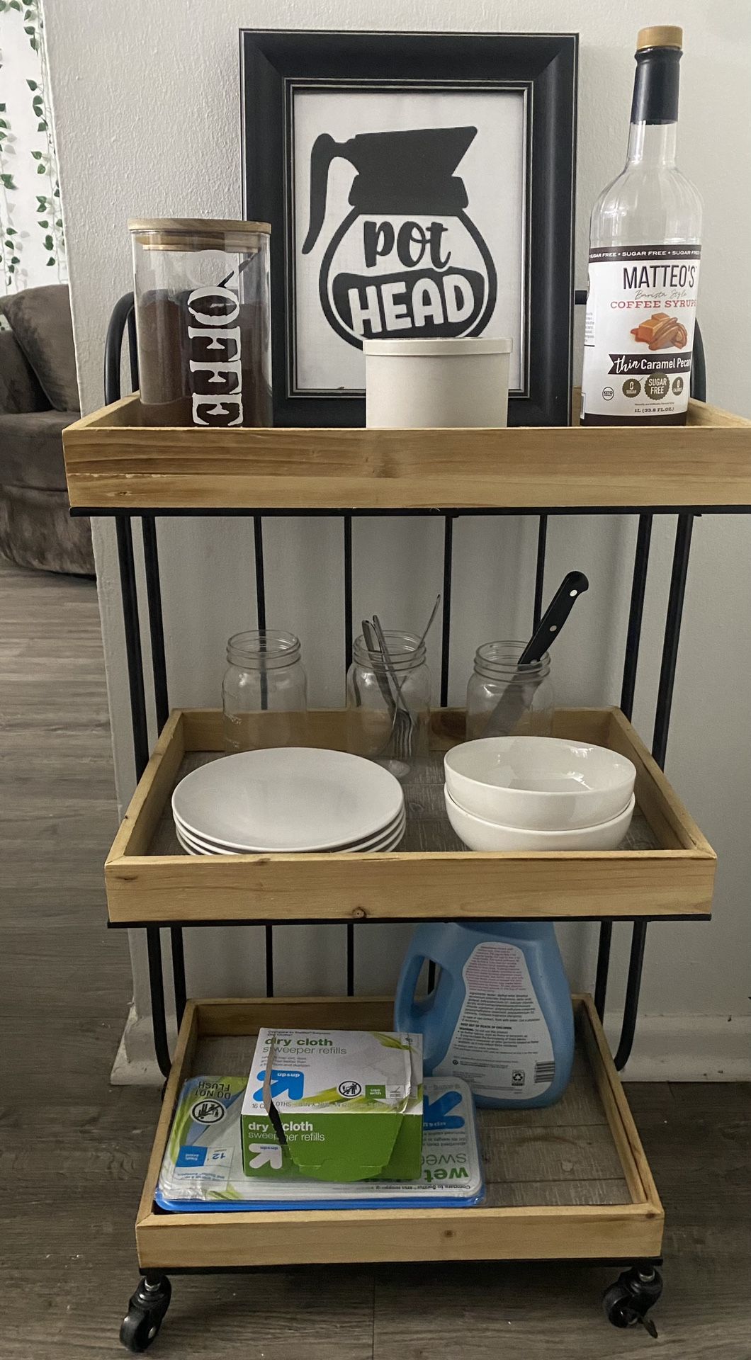 rolling bar cart! 