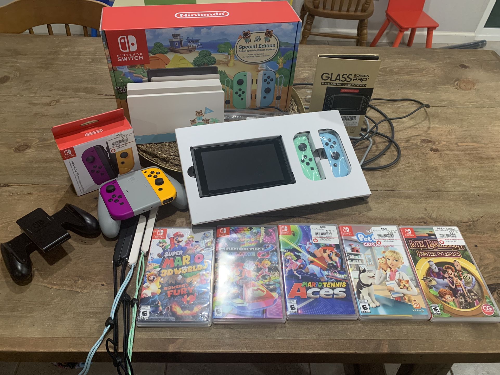 Nintendo Switch, Games & Rechargeable Controller