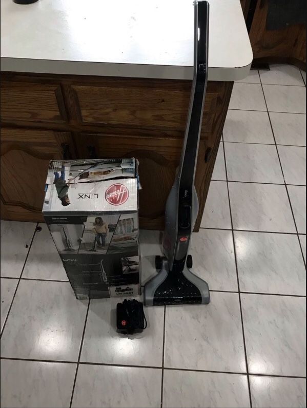 Hoover Linx BH50010 cordless stick vacuum