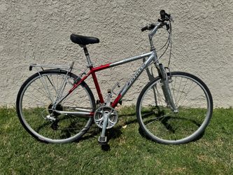 Jamis Aragon - Hybrid Comfort Commuter Bicycle