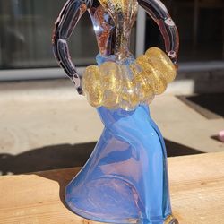 Pretty Glass Figurine Of Lady Angel K8nda Thing 11 Inch Tall