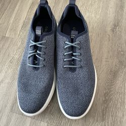 Size 9.5 Cole Haans