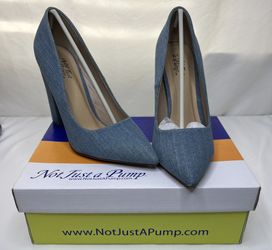 In Box - Not Just a Pump/Lite Blue Denim/Block Heel/ Sz 7.5  