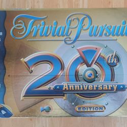 Trivial Pursuit 20th Anniversary Edition Game W/ Deluxe Card Dispenser Preowned
