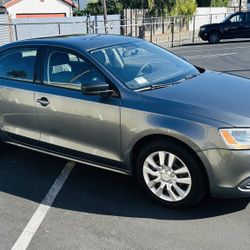 Volkswagen Jetta 2012 
