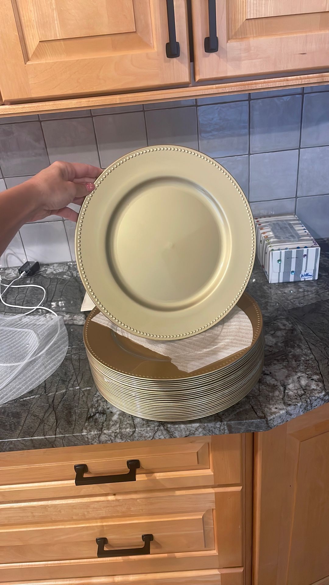 Gold Charger Plates X25