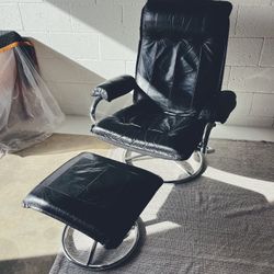 Vintage Recliner Chair With Ottoman