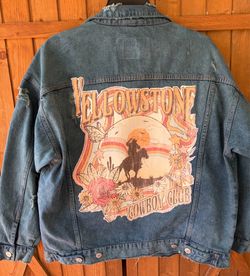 Mens's Distressed "Yellowstone Cowboy Club" Jean Jacket-Small