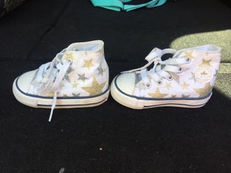 Super cute size 4 Converse All-Stars.