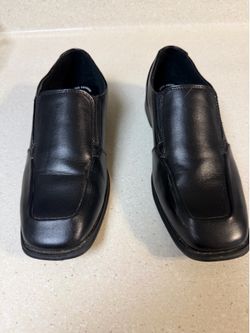 Used Boy’s Dress Shoes