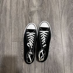 CONVERSE SIZE 9