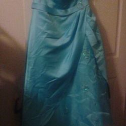 Blue prom dress
