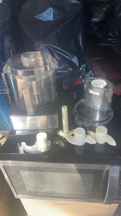 Cuisinart Food Processor with Attachments
