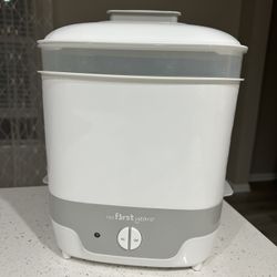Baby Bottle Sterilizer – Like New