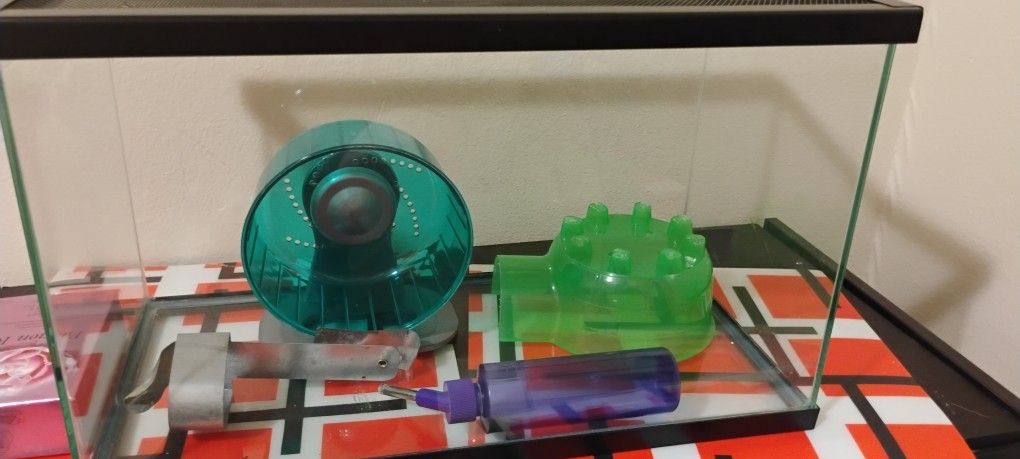 A Aquarium And Pet Supplies 