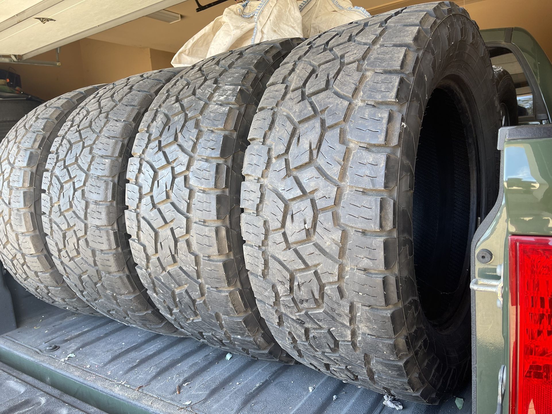 Toyo Open Country AT3 305/55/20