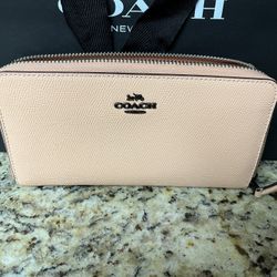 Coach Wallet- Blush Color (peachy) Skinny Wallet