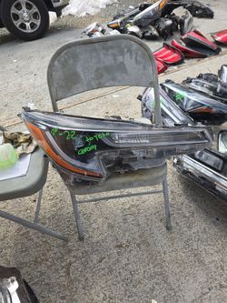 20-22 Toyota Corolla Headlights