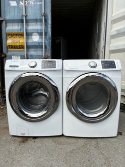 Washer and dryer set