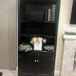 Bookshelf