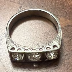 Man’s 18kt Gold Ring