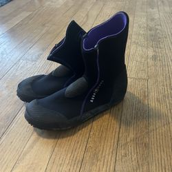 Aqua Lung Ellie Ergo Women’s 7mm Dive Boots — Size 6 — Good Condition