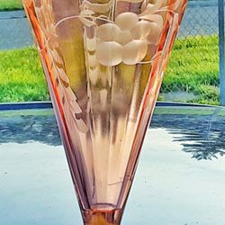 Art Deco Elegant Pink depression Glass Etched Flower Frog Vase 