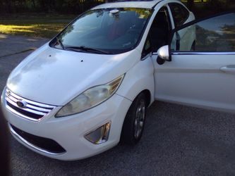 2014 Ford Fiesta