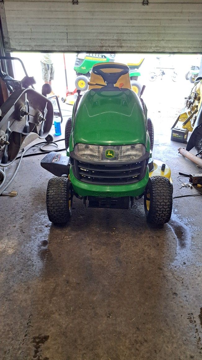 For Sale: John Deere LA105 with 19.5HP and 42" Deck $850 NO Bagger