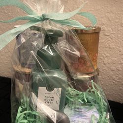 B&BW hand soap, sanitizer, and scented candle (NOT B&BW)