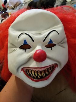 Pennywise mask