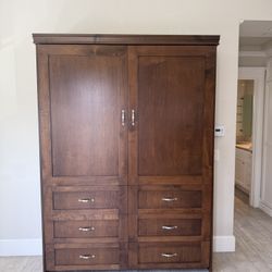 Murphy Bed by The Bedder Way Co. 