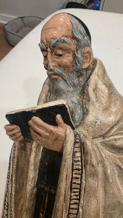 Vintage Judaica Rabbi / Jewish Scholar Chalkware Statue - 13.5"