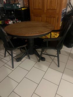 Kitchen table