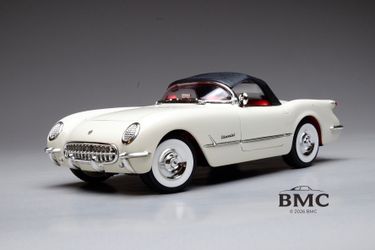 1953 Chevrolet Corvette, polo white, 1:18 Diecast model car from Mira