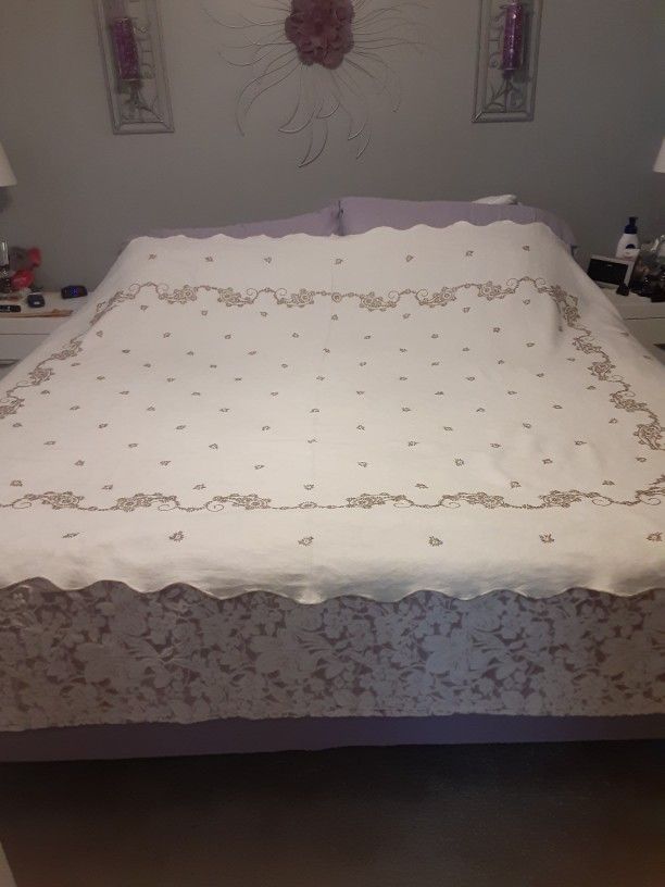 Tablecloth, Linen, Antique