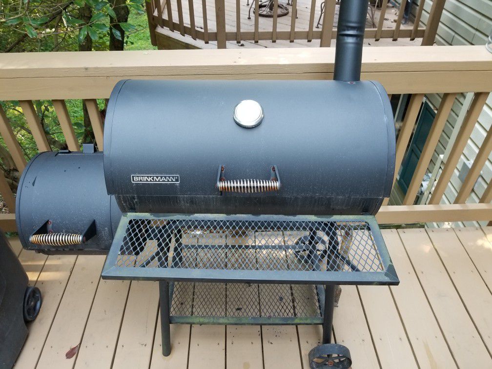 Brinkman charcoal grill