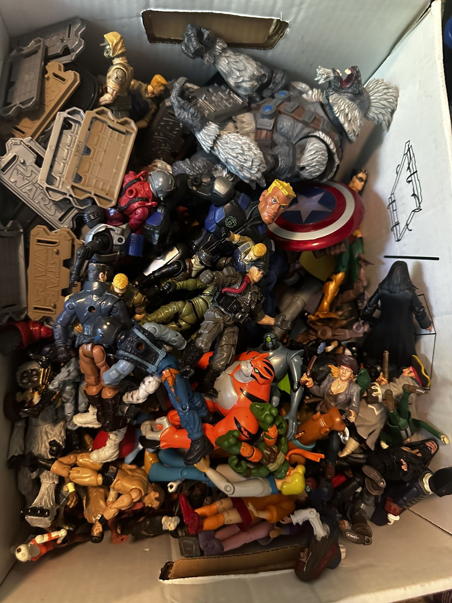 Action Figure Lot