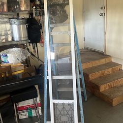 Sliding glass pet door