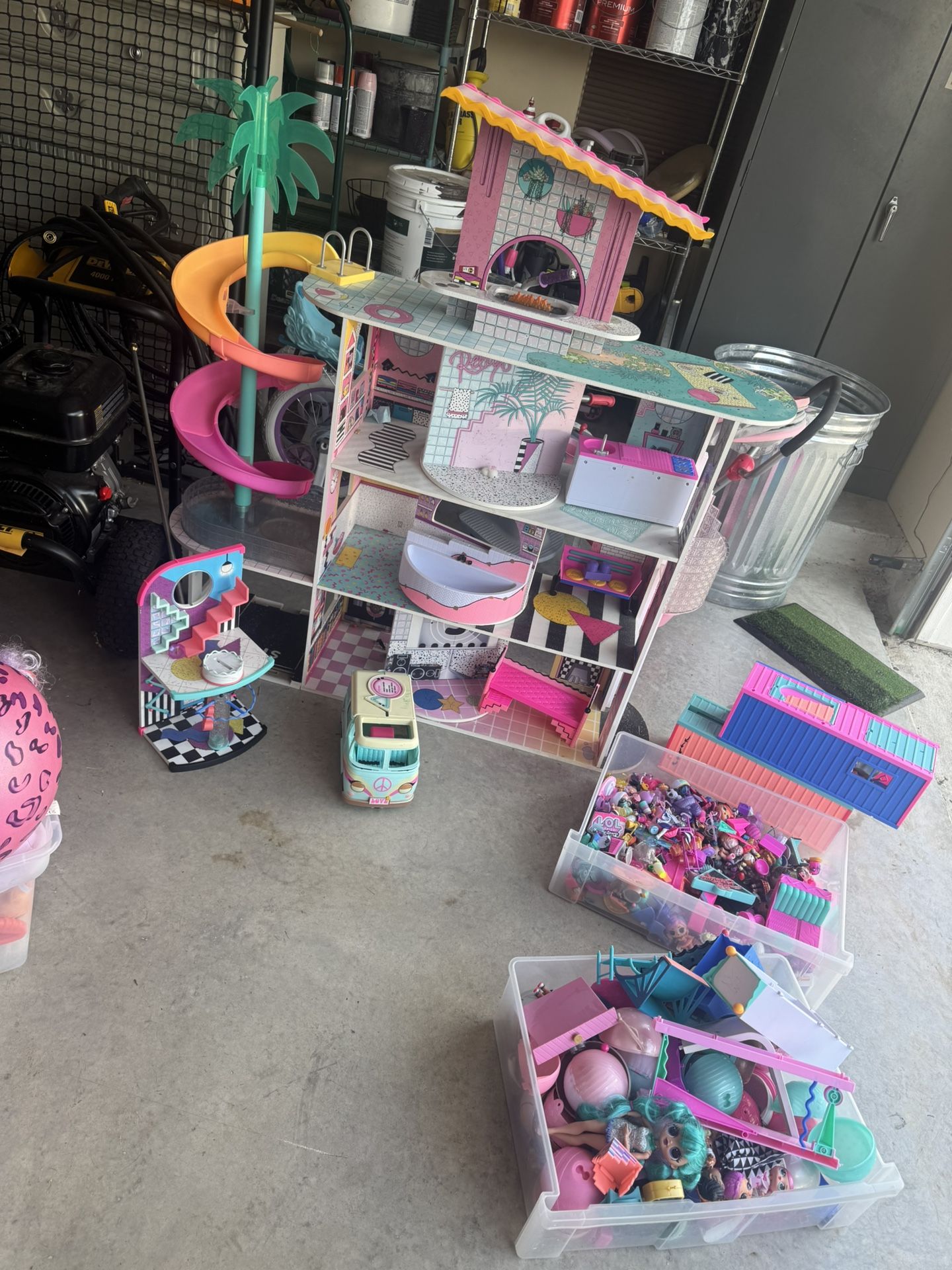 LOL dollhouse with multiple accessories and dolls