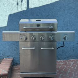 Kenmore 4 Burner Grill with Sear Side Burner
