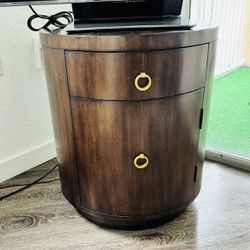 Round End/Side/ TV Table 
