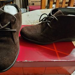 Woman's Suede Booties