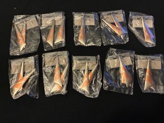 10 pairs of earrings