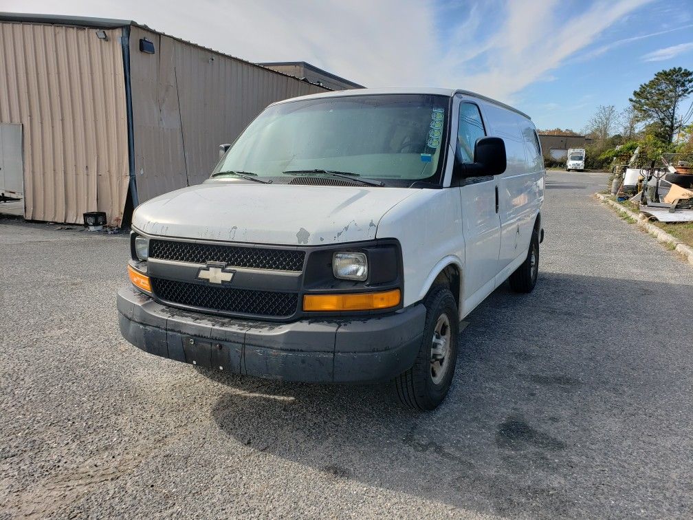 2004 Chevrolet Express