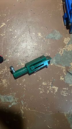 Esco three finger bead breaker tool