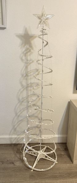 Light Up Cool White Spiral Tree
