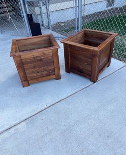 Handmade Cedar Planter Box | Outdoor Patio Garden Decor